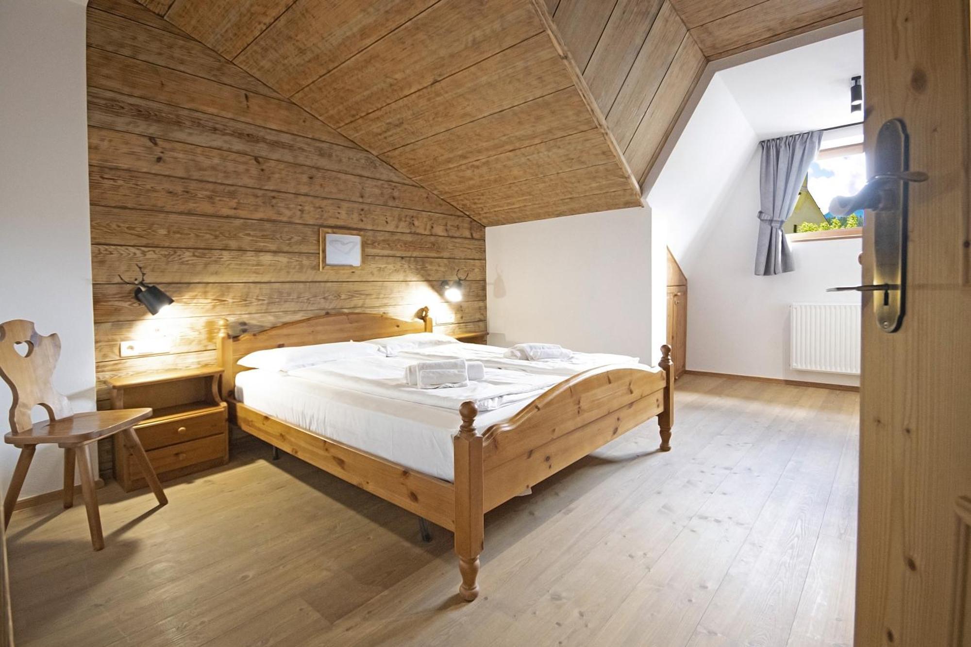 Aurturist Miramonti S Candido San Candido Szoba fotó