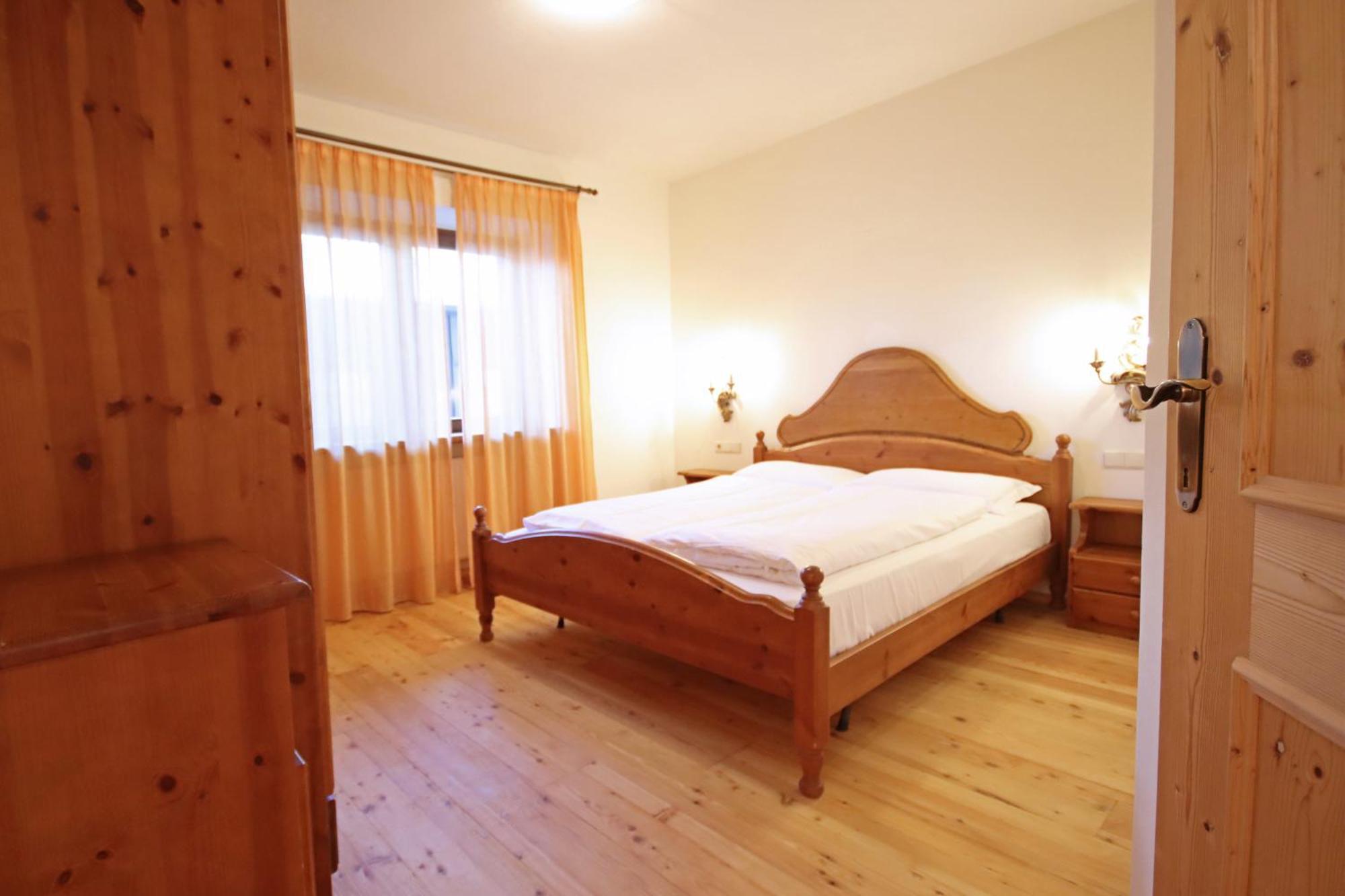 Aurturist Miramonti S Candido San Candido Szoba fotó