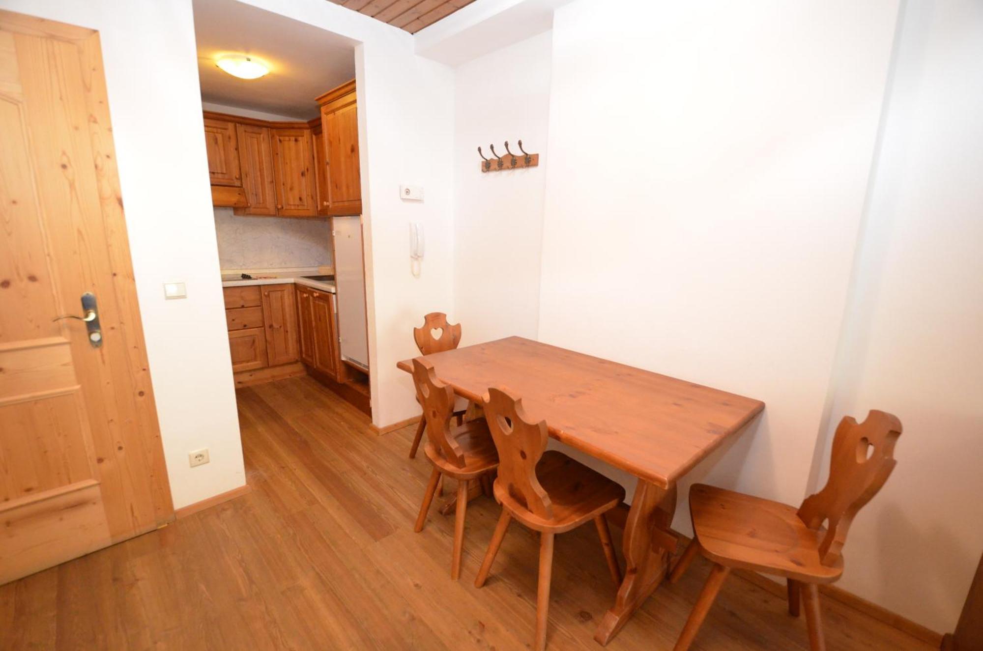 Aurturist Miramonti S Candido San Candido Szoba fotó