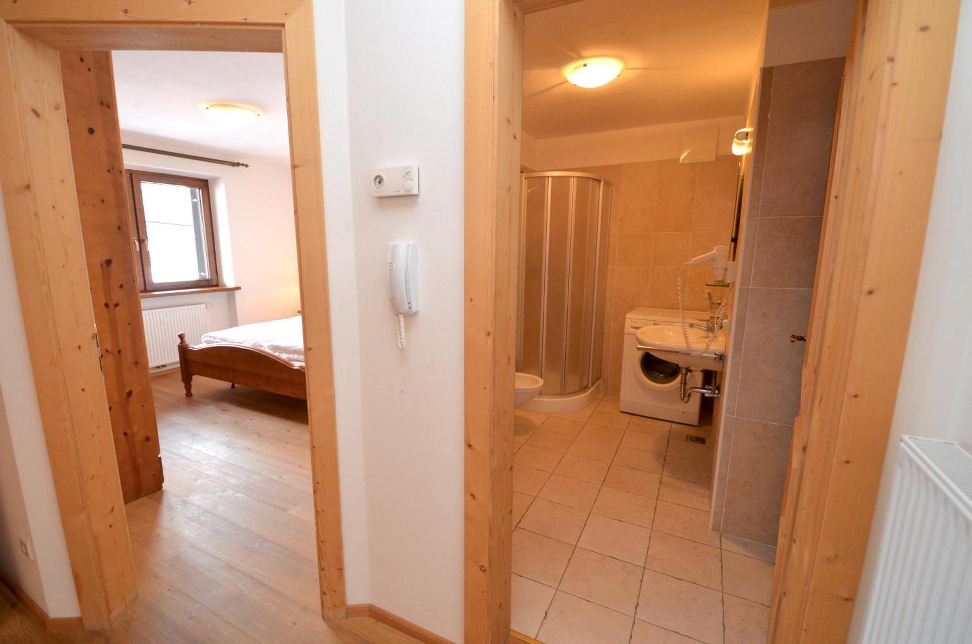 Aurturist Miramonti S Candido San Candido Szoba fotó